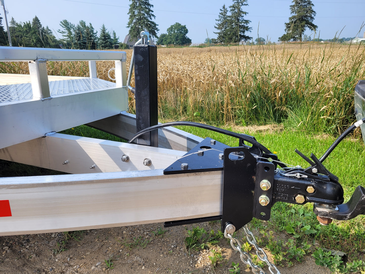 5-Ton Aluminum Low-Bed Vehicle and Equipment Hauler Trailers - 82 x 18