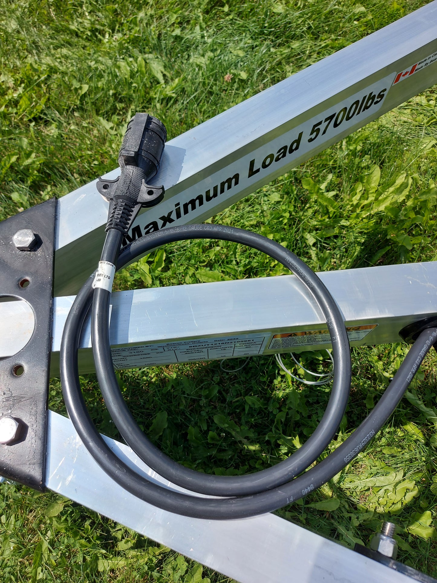 Tandem Axle Aluminum Utility Trailer - 80 x 16