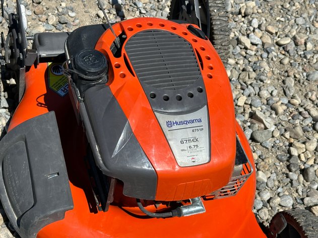 21" Husqvarna 6751P Push Mower