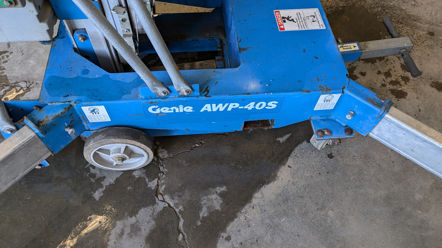 2015 Genie AWP40S Super Series Aerial Work Platform Pusharound Man Lift