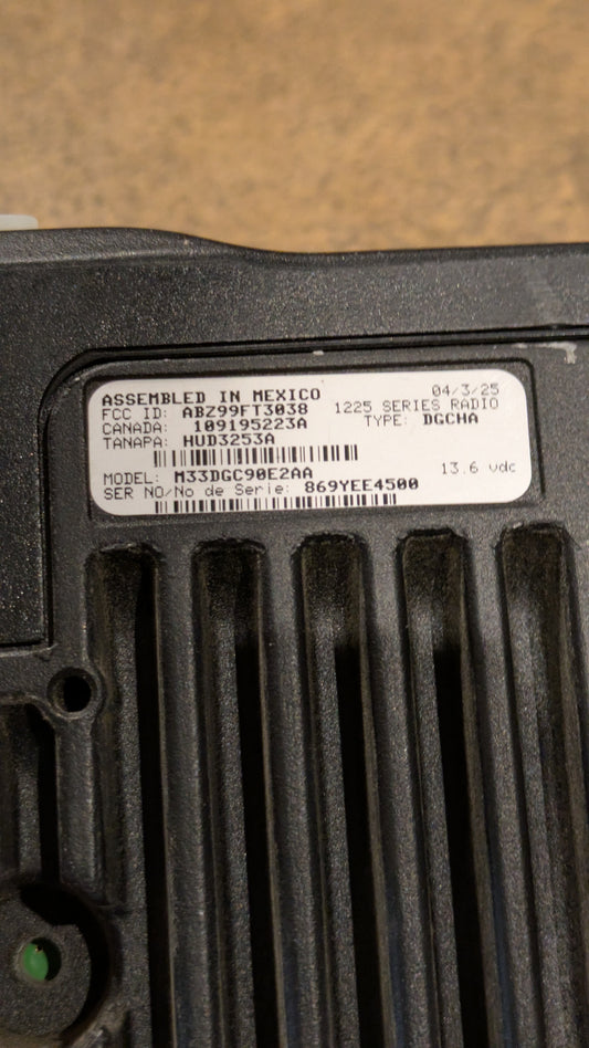 Motorola Radius 1225 two way radio