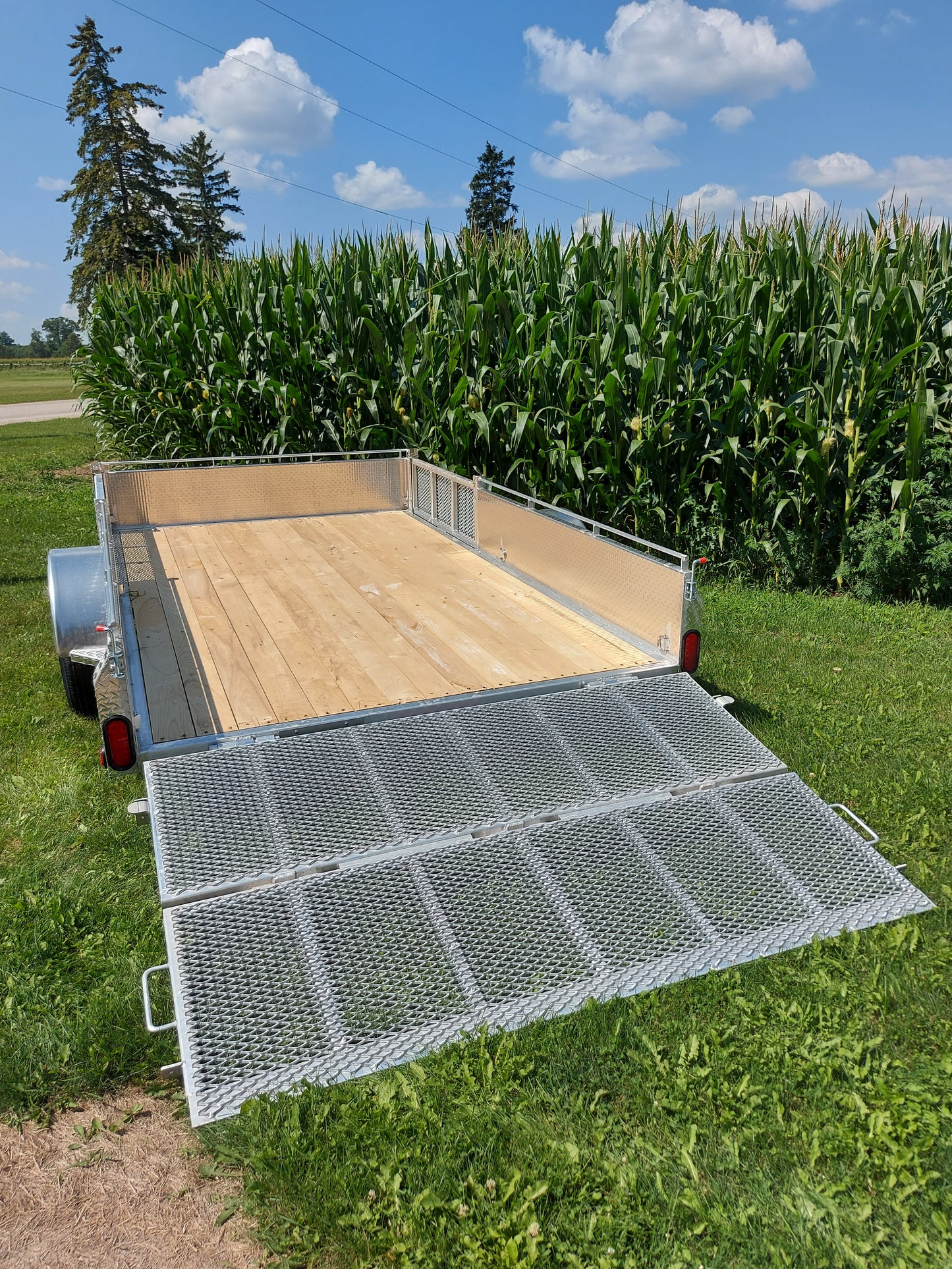 6 x 14 Heavy Duty Single Axle Aluminum ATV/UTV Side Loading Utility Trailer 5200lb Straight Axle with Brake