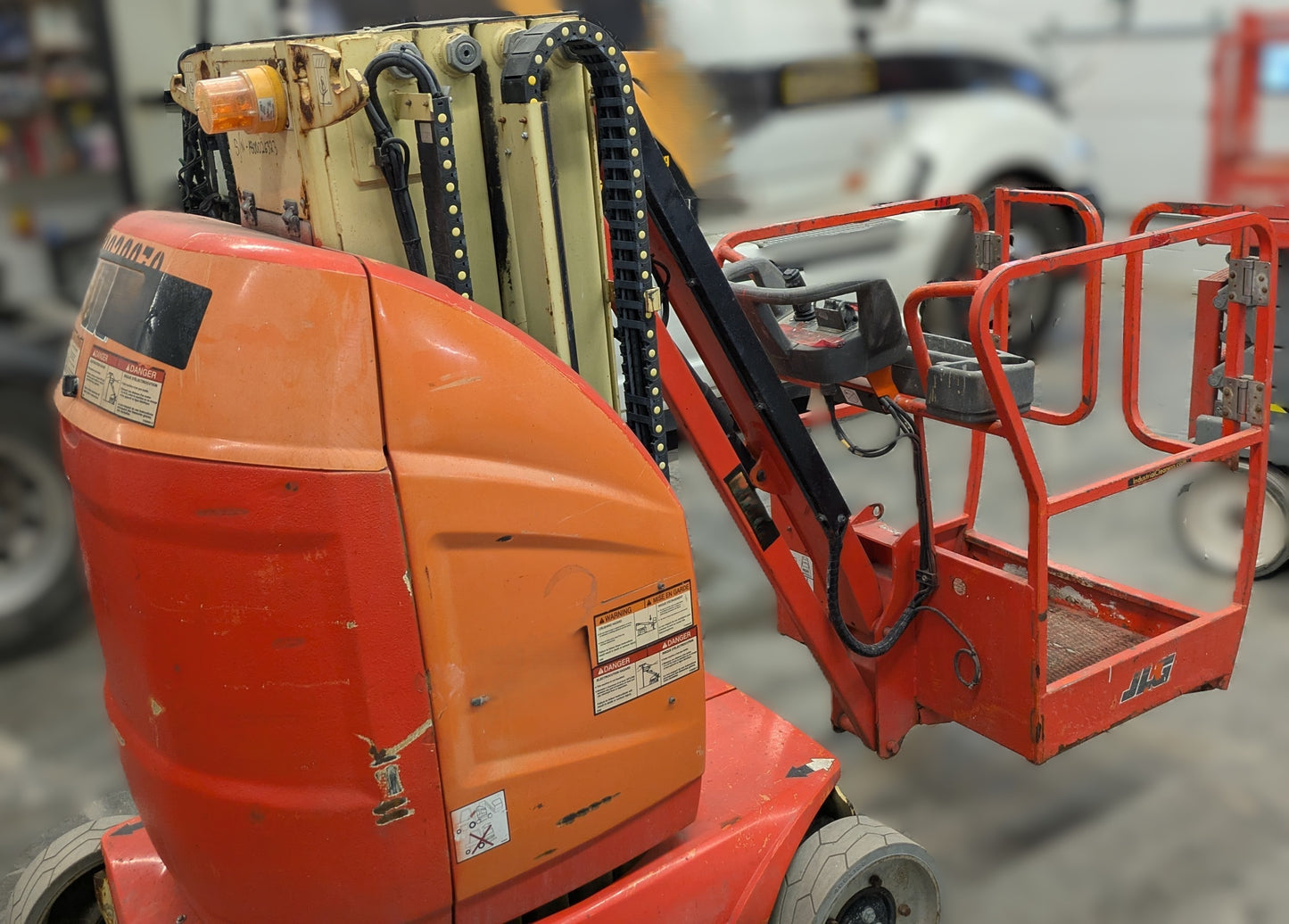 JLG Toucan 26E Mast Boom Lift aerial lift