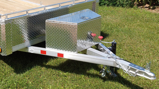 Trailer V-Nose Aluminum Toolbox - 35"/20"L x 14.5"W x 15"H - passenger side view