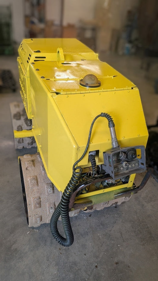 WACKER NEUSON RT COMPACTOR