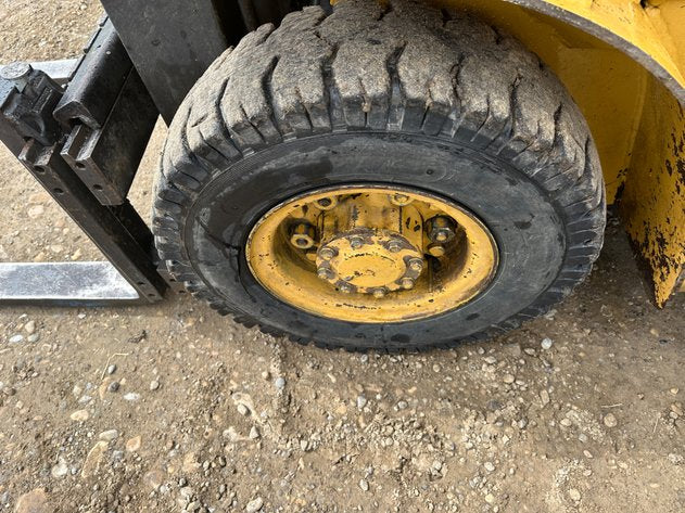 Caterpillar GP25 Propane Forklift