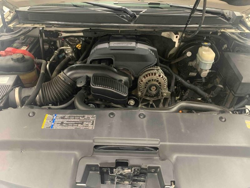 2008 Cadillac Escalade EXT 4D Utility Truck
