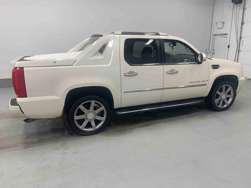 2008 Cadillac Escalade EXT 4D Utility Truck