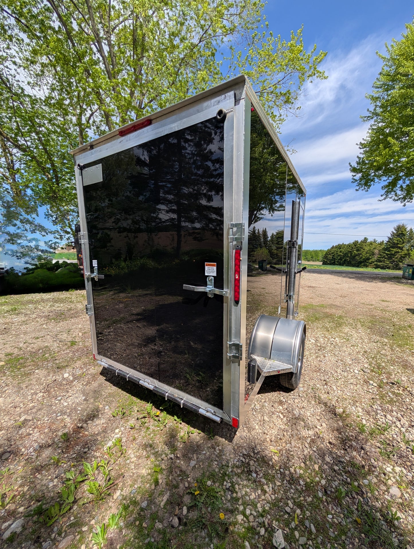 Enclosed Aluminum Single Axle Trailer 6 x 10 With Ramps