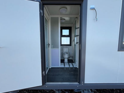New Mini Portable Tiny Home / Office