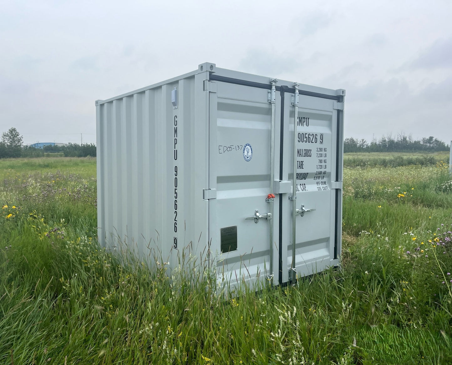 New 8FT Storage Container with side mandoor and window