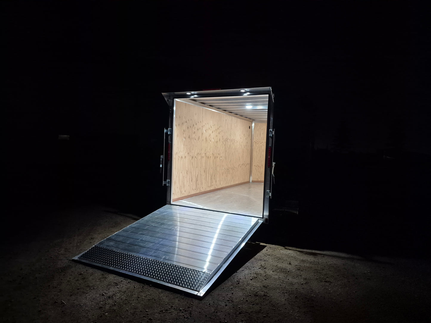 Enclosed Aluminum Tandem Axle Trailer 82 x 16 With Ramps