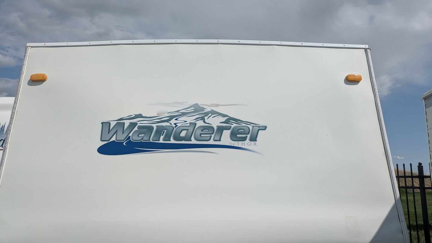 2005 Wanderer 260bh TA 26' Bumper Pull RV Trailer