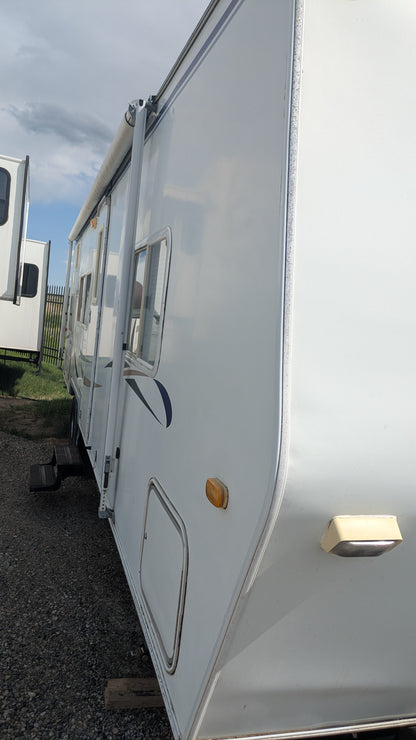 2005 Wanderer 260bh TA 26' Bumper Pull RV Trailer