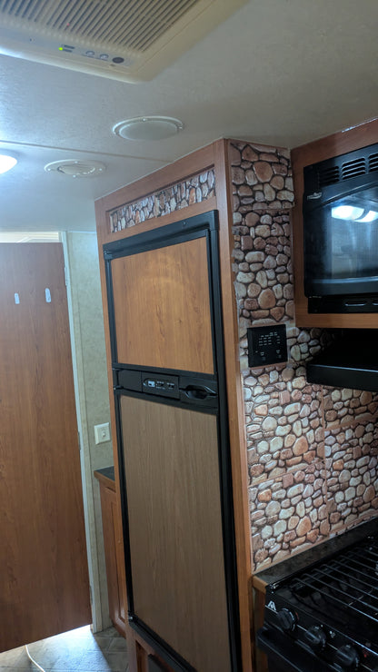 2010 R-VISION SUPERSPORT 27BH TRAVEL TRAILER