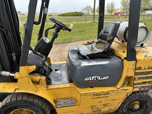 Caterpillar GP25 Propane Forklift