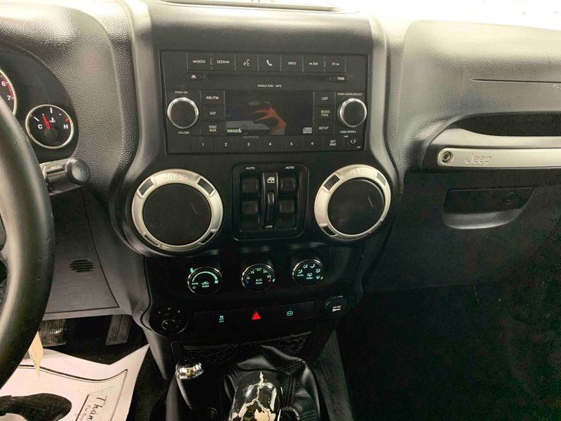 2011 Jeep Wrangler Sahara 4WD