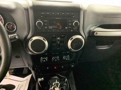 2011 Jeep Wrangler Sahara 4WD